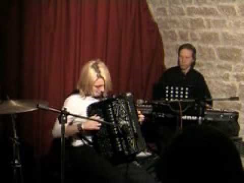 Alexandra Paris Accordeon