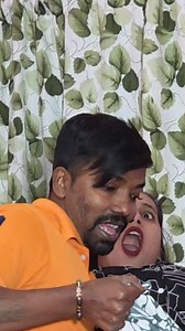 Bottle Ne Aaj Mujhe Chaand Dikha Diya 🤣😂 | Funny Couple Accident 😜 #fbreels #instalike #waitforend #shorts #ytshorts viral trending funnycouple husbandwife funnyromance accidentally funny comedy reaction desicouple viralvideo indiancouple endingtwist shortsvideo | Soumitra Sardar