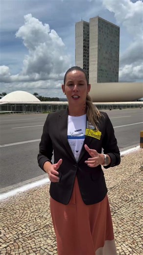 💪🏽 O Coren-GO segue fortalecendo o diálogo em defesa da Enfermagem, em Brasília, depois da mobilização nacional pela aprovação da PEC 19. 🫱🏼‍🫲🏽 A presidente Thaís Luane de Almeida se reuniu com o senador Vanderlan Cardoso nesta quarta-feira (18/3), para confirmar o apoio do parlamentar à pauta. Esta gestão segue unida, articulando e avançando por melhores condições de trabalho, jornada justa e mais reconhecimento para a Enfermagem brasileira.
