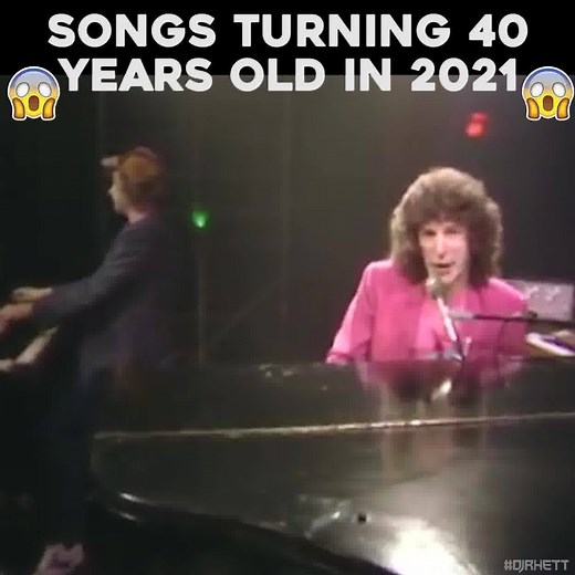 4.8M views · 10K reactions | That's why it's called Classic Rock now! Playlist here: https://open.spotify.com/playlist/7nCSnTcZLtLLzyTH7bf6Ap?si=BuCqjnbQS6OAIy4qpOpq2Q #DJRhett #YallCatchin YALLCATCHIN.COM | DJ Rhett | Facebook