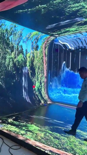 Don’t Watch This If You’re Scared of Big Waves (5-Sided LED Magic)#immersiveexperience #leddisplay