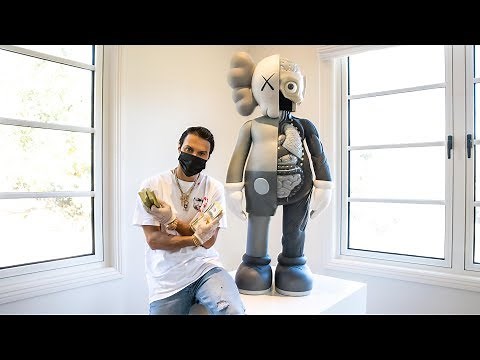 Unboxing $160K 4ft Kaws Companion Sculpture!