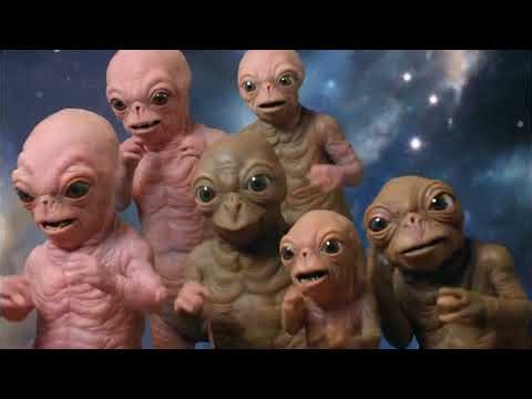 The Strangest Dancing Aliens Ever Seen!