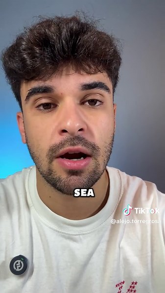 ¿Buscas APIs gratis para tus proyectos? Este directorio tiene todas las mejores APIs gratuitas filtradas por categoría. ¡Guárdalo ya! #alejotorregrosa #api #apigratis #developer #productividad