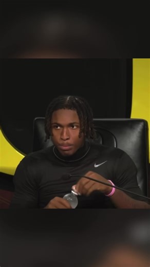 Dakorien Moore: Navigating High Expectations in Oregon Football