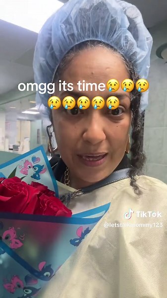 letstalkmommy123 (@letstalkmommy123)’s video of dad in delivery room