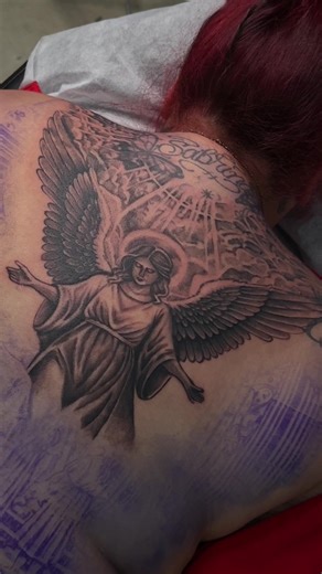 Back Tattoo Session: First Steps to a Stunning Design