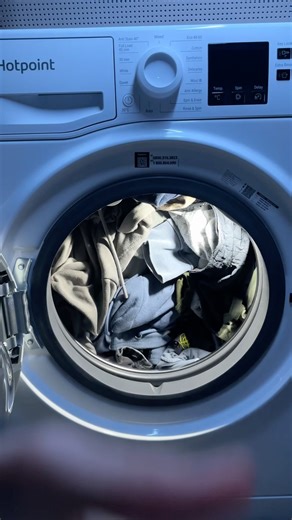 #laundry #washingmachine #hotpoint