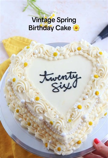 Churro Cake Recipe for a Vibrant Birthday Celebration