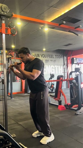 Cabel reverse for triceps