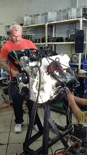 First Start up 3.0 V6 Essex Motor #engines #cars #motor #v6 #essex #enginestartup #3l #v6 #motorbuild #fordv6 #ford #fordengine #tiktok #fypage #foryoupage #fypシ