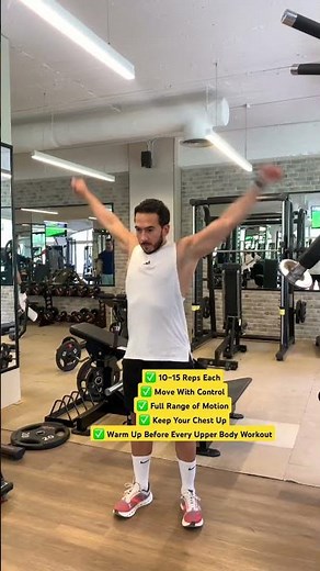 🔥 3 warm-up exercises before every upper body workout! 💪