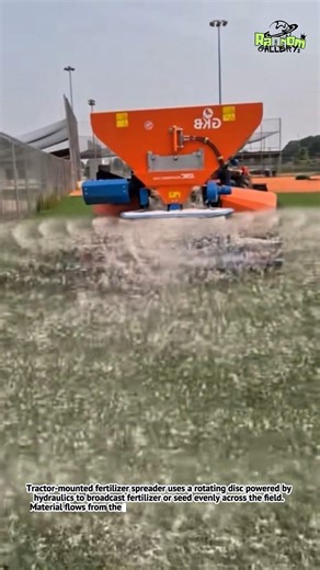 INSANE Fertilizer Spreader Machine | Perfect Grass Feeding Technology