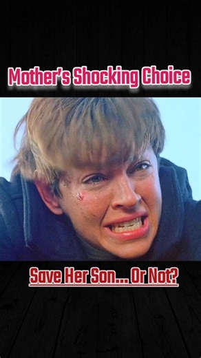 माँ ने अपने बेटे को गिरने दिया? 😱 #shorts