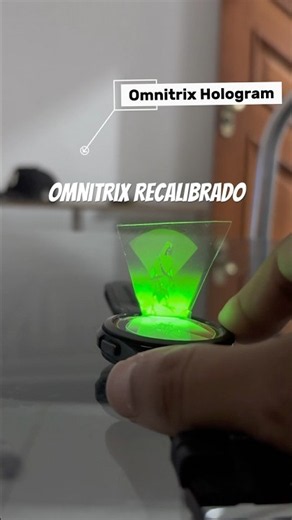 Como funciona esse Omnitrix holográfico? #ben10 #diy #tecnologia