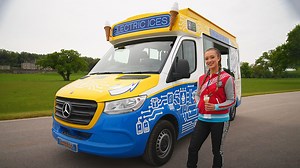 Grace's Amazing Machines - Series 3: 6. Food Machines