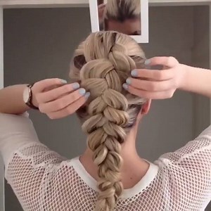 220K views · 1.6K reactions | OMG it's Elsa IRL ✨✨✨⛄⛄ | boohoo.com | Facebook