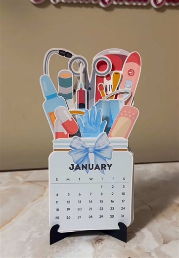 For the medical team 🙌 #calendario #2026calendar #smallbusiness #personalized #cricut