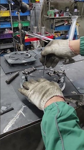 1:4 Leopard 2A7V Built From Scratch 38