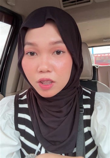 Unboxing iPhone 17 Pro Max: Review and Price Insights