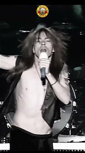 🔫 GUNS N' ROSES🌹- MR. BROWNSTONE (Live TOKYO 1992) #gunsnroses #lyrics #rock #music #concert