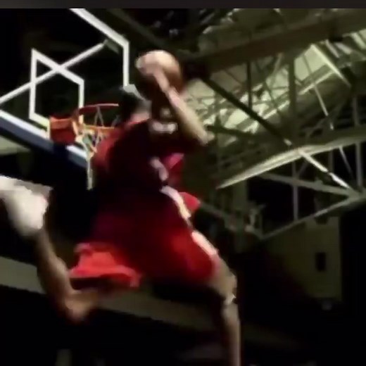 Nike Shox Commercial Featuring Vince & RJ in 2003