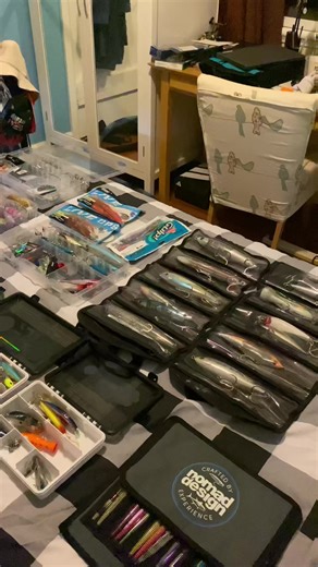 Get the new Surface SilverSurfers and use code MARC10 at checkout for Australia’s first every floating polarized premium fishing sunglasses! @Surface Sunglasses #fishing #fishtok #foryou #viral #fishinggear @Shimano Australia @Nomad Design Tackle @Daiwa Australia @Hot Tackle @Besso FSD Lure Lab @FSD_Lure_Lab