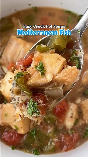 Crockpot Mediterranean Fish Stew #slowcooker #crockpot #fishstew