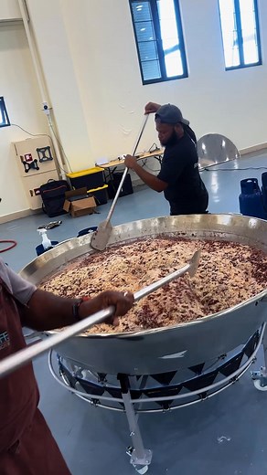 World Central Kitchen @WCKitchen is making an impact.. support the movement by donating to this worthy cause 👇🏿👇🏿👇🏿 donate.wck.org | Usain Bolt