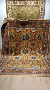 ✨ Transform your space with timeless Afghan craftsmanship ✨ This 2.7x3.6m (9x12ft) handmade carpet is woven from 100% natural wool — rich in texture, tradition, and beauty. An exquisite statement piece for any interior. 💰 Price: 12,500 AED 🌍 Free worldwide delivery | 🏡 Free trial across UAE | Artwoolcarpet