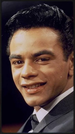 “Johnny Mathis at 90 The Heartbreaking Way He Lives Today”