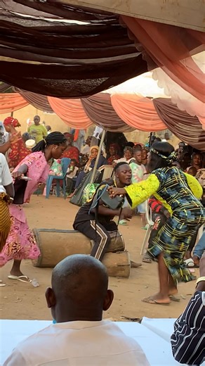 Kubwa girls sabi dance 💃🏼 ooo Omo see steps #dancingisfun #fypシ゚viralシfypシ゚viralシalシ #viralpost2025 | Rifkatu Markus