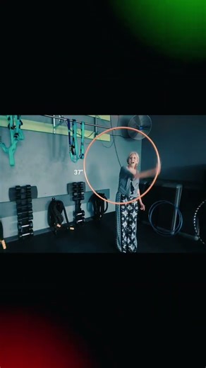 Hoop Hand Isolations - Fun Illusion Skill 😃 Flowing With 3 Different Sizes 💪