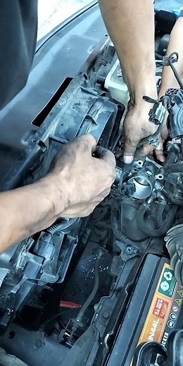 how to remove radiator fan motor.hyundai accent 2017