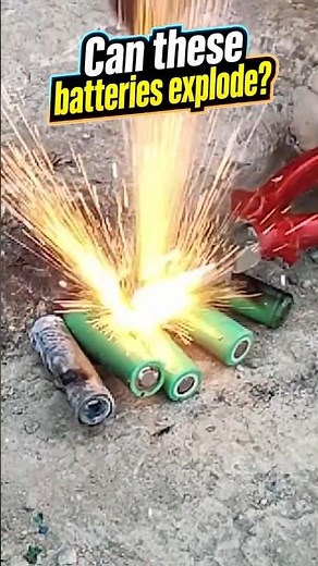 Can 18650 Batteries Actually Explode? My Dad Soldered 10,000 Together!
