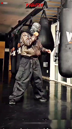 Punch practice☠️#tutorial #youtubeshorts#ytshorts #usa #russia ##mma #shorts #yt #shortvideo #sports