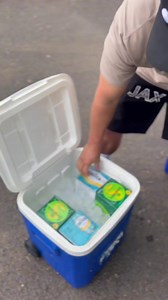 709K views · 2.5K reactions | “Sis film me  watch this hack…” 藍藍藍 | Common Kings | Facebook