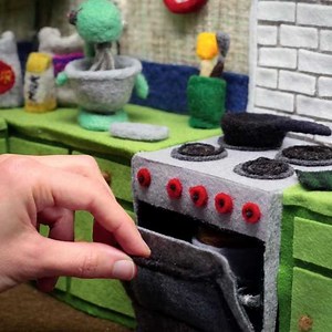 Cooking with wool 🍳 by Andrea Love @andreaanimates [IG] via: https://bit.ly/3hrrsGj | Art, Craft & Architecture