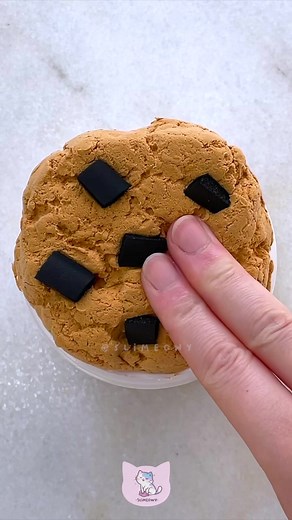 slime asmr 🍪 milk n cookies from @og slimes ☻ a thick & glossy slime clay cookie! #slime #asmr #satisfying #diyclay #claymixing #tingles #relax #squishy #slimereview