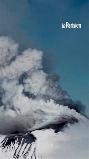Éruption du volcan Etna : Un spectacle de feu et de neige