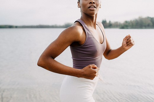 Here’s What Wrist Weights Can—And Can’t—Do For Your Walks