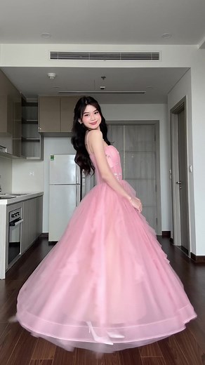 Trả lời @‍ ‍ ‍ prom dress 💃🏻🕊@ROSIE #fypシ #review #xuhuong #dress #promdress