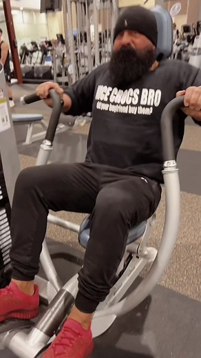 Chest is the best #chestday #gym #bodybuilding