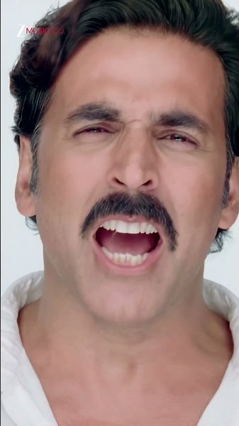 Baarish ka paani 🌧️aur #8K mein #TeriMeriKahaani❤️ #AkshayKumar #KareenaKapoor #ArijitSingh #Shorts