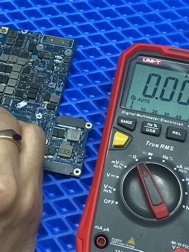 Нарвался на ПОДСТАВУ ОТ АМЕРИКАНСКОГО DELL ALIENWARE 15 R4 P87F - Пропало изображение (5)