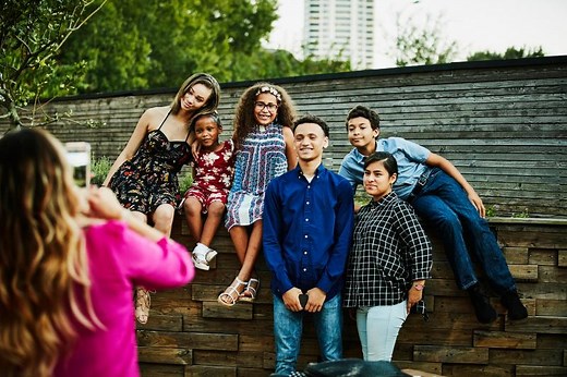 Cousin Relationships Explained: First, Second, Removed, & More | LoveToKnow