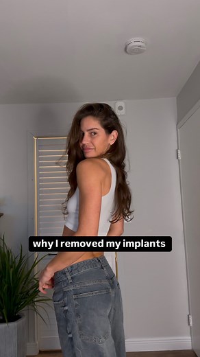 AVRIL on Instagram: "If you noticed something on me looking a little different lately haha you’re right… 7 weeks ago, I removed my breast implants after 18 years. GIRLS - if you have questions let me know in the comments and I am going to put together a longer video for YouTube #explant"