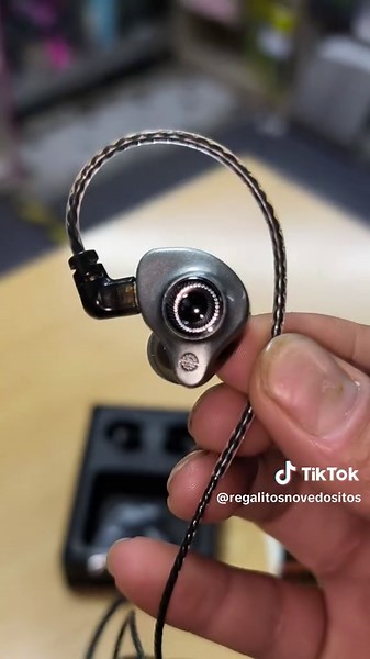 Auriculares In-Ear LK-S25: Sonido Claro