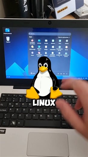 MaRo on Instagram: "¿Existe un Linux que se ve igual a Windows 11? 😱 Te presento Anduinos, creado por un ingeniero de Microsoft. 👉 En mi canal tenés el video completo donde te enseño a instalarlo y lo pongo a prueba. ¡No te lo pierdas! 🔹 Video completo aquí en mi canal ( está en el enlace de la descripción) 🔹 Sígueme para más videos de sistemas operativos y optimización de PC. #Anduinos #Linux #Windows11 #LinuxComoWindows #OptimizaciónPC #Tecnología"