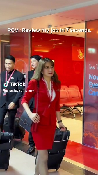 AirAsia Cabin Crew (@airasiacabincrew) - Job Review in 7 Seconds: Life as an AirAsia Cabin Crew